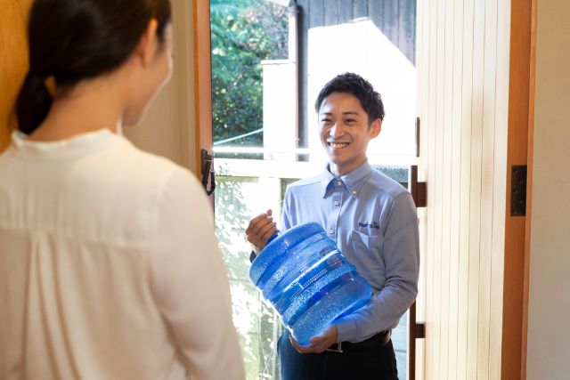 マーキュロップのウォーターサーバーで扱っている宅配水の値段