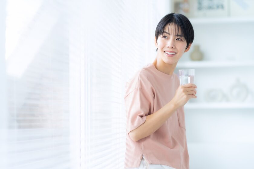 ウォーターサーバーの水抜きのやり方は？必要な理由、水抜き後の水の活用方法を紹介